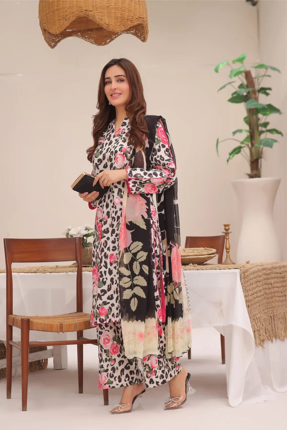 3 Piece BreezeLawn Printed UnStitched Suit with Printed Dupatta &amp; Printed Trouser.