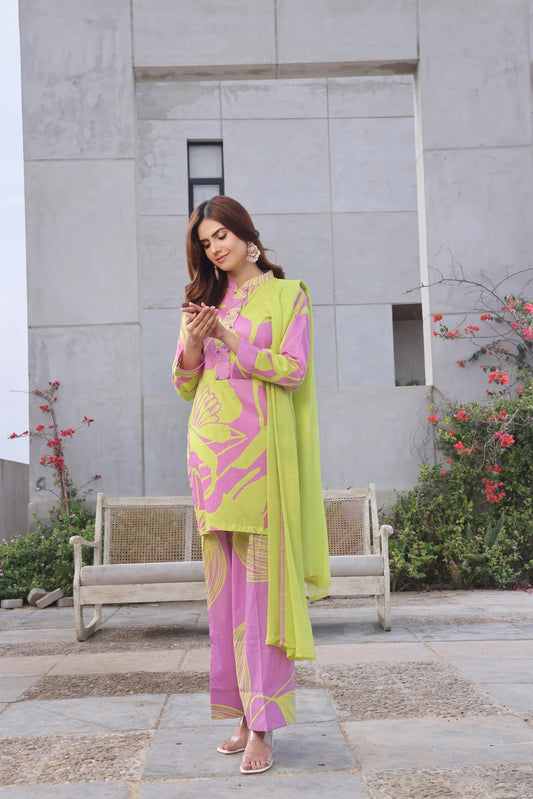 3 Piece BreezeLawn Printed UnStitched Suit with Printed Dupatta &amp; Printed Trouser.