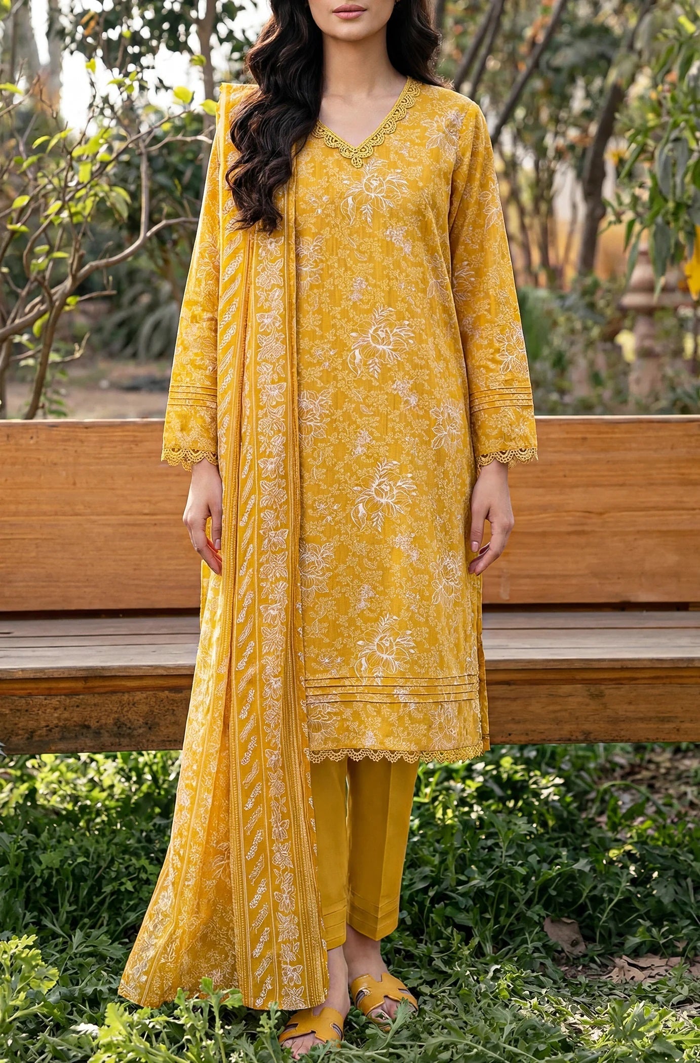 3 Piece Lawn Printed UnStitched Suit